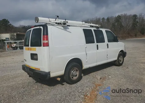 2013 Chevrolet Express G2500 z USA, uszkodzony, nr VIN 1GCWGFCAXD1904239